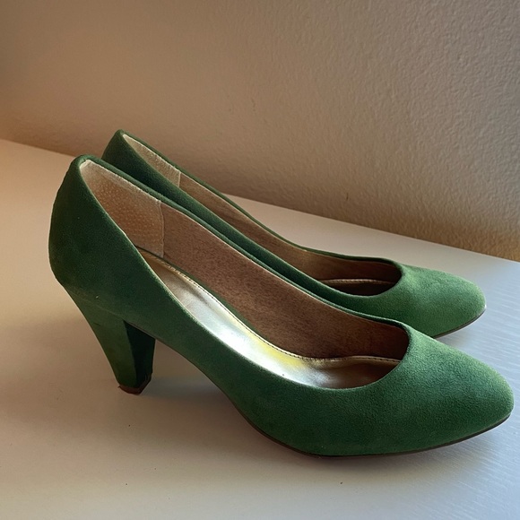 Zara high heel shoes used but like new - Picture 4 of 10